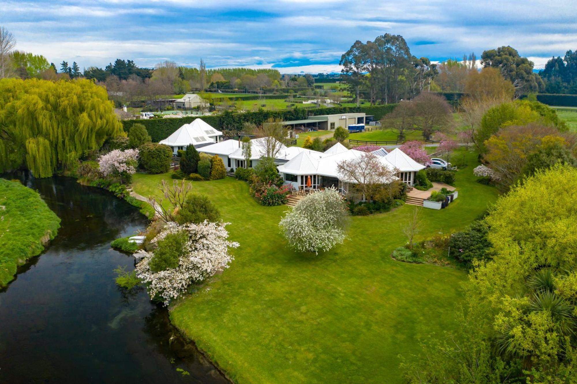 Silverstream Alpaca Farmstay & Tour Kaiapoi Extérieur photo
